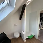 Monteurunterkunft In Fuer Bis Zu 8 Personen - Komplettes Haus Fuer Sie Allein! * Duisburg