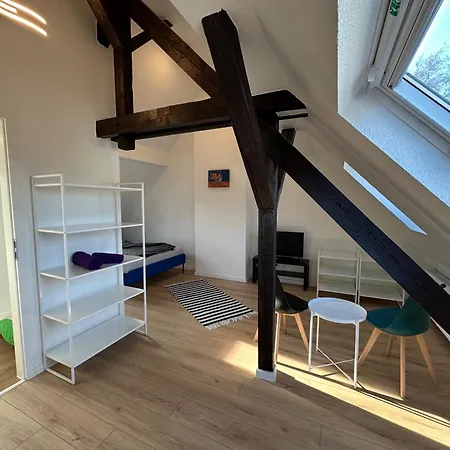 Monteurunterkunft In Fuer Bis Zu 8 Personen - Komplettes Haus Fuer Sie Allein! Feriehus *